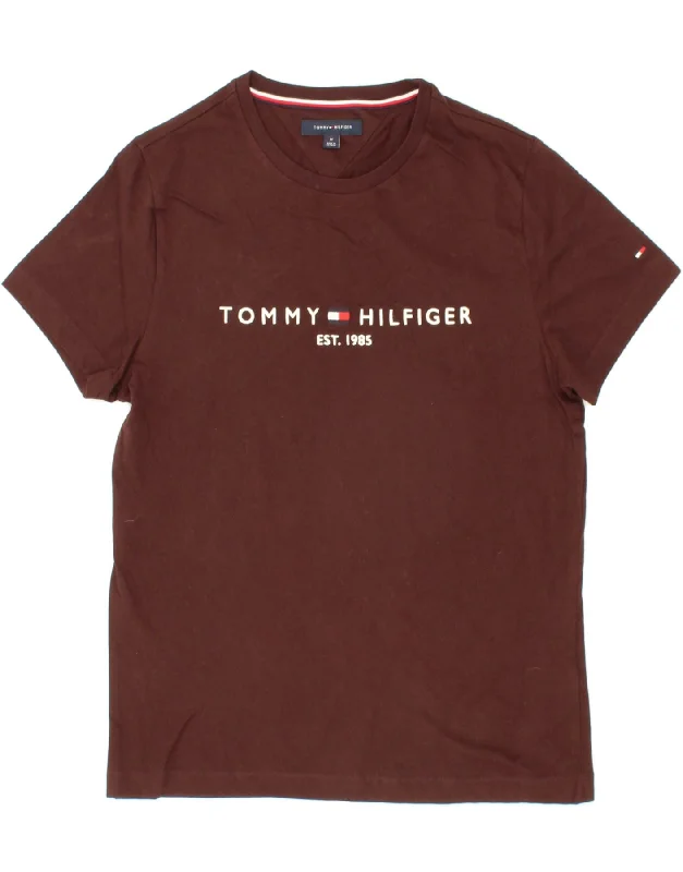 TOMMY HILFIGER Mens Graphic T-Shirt Top Medium Maroon Cotton-- Asymmetrical Pockets Print TOMMY HILFIGER Mens Graphic T-Shirt Top Medium Maroon Cotton-- Asymmetrical Pockets Print