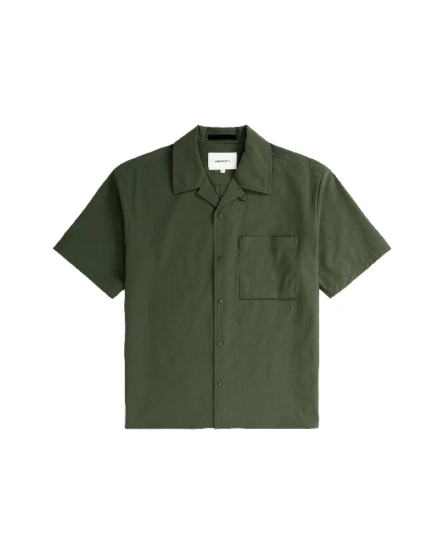 Carsten Travel Light S/S Shirt - Spruce Green-- Collared Crew Neck Turtle Neck