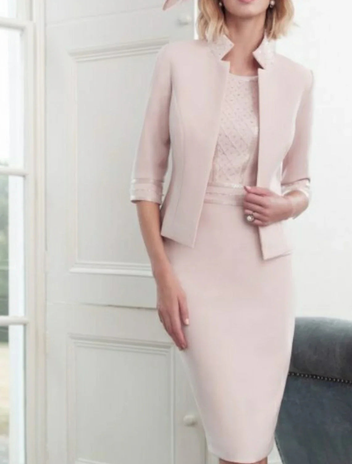Sheath / Column Mother of the Bride Dress Wrap Included Jewel Neck Knee Length Polyester 3/4 Length Sleeve with Beading Sheath / Column Mother of the Bride Dress Wrap Included Jewel Neck Knee Length Polyester 3/4 Length Sleeve with Beading